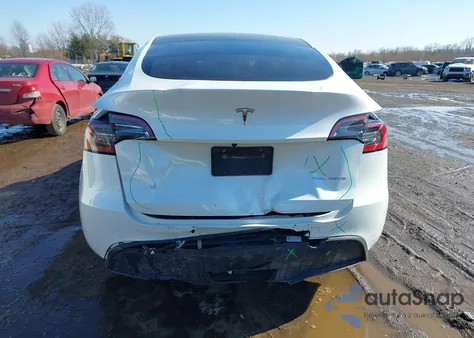 2021 Tesla Model Y Long Range Dual Motor All-Wheel Drive from USA, damaged, VIN 5YJYGAEE4MF191390